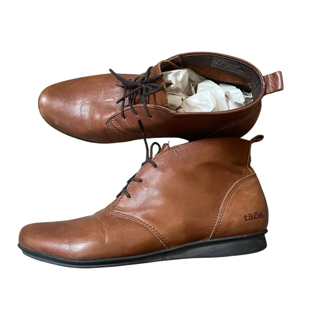 Taos Brown Leather Robin Boots 6/6.5